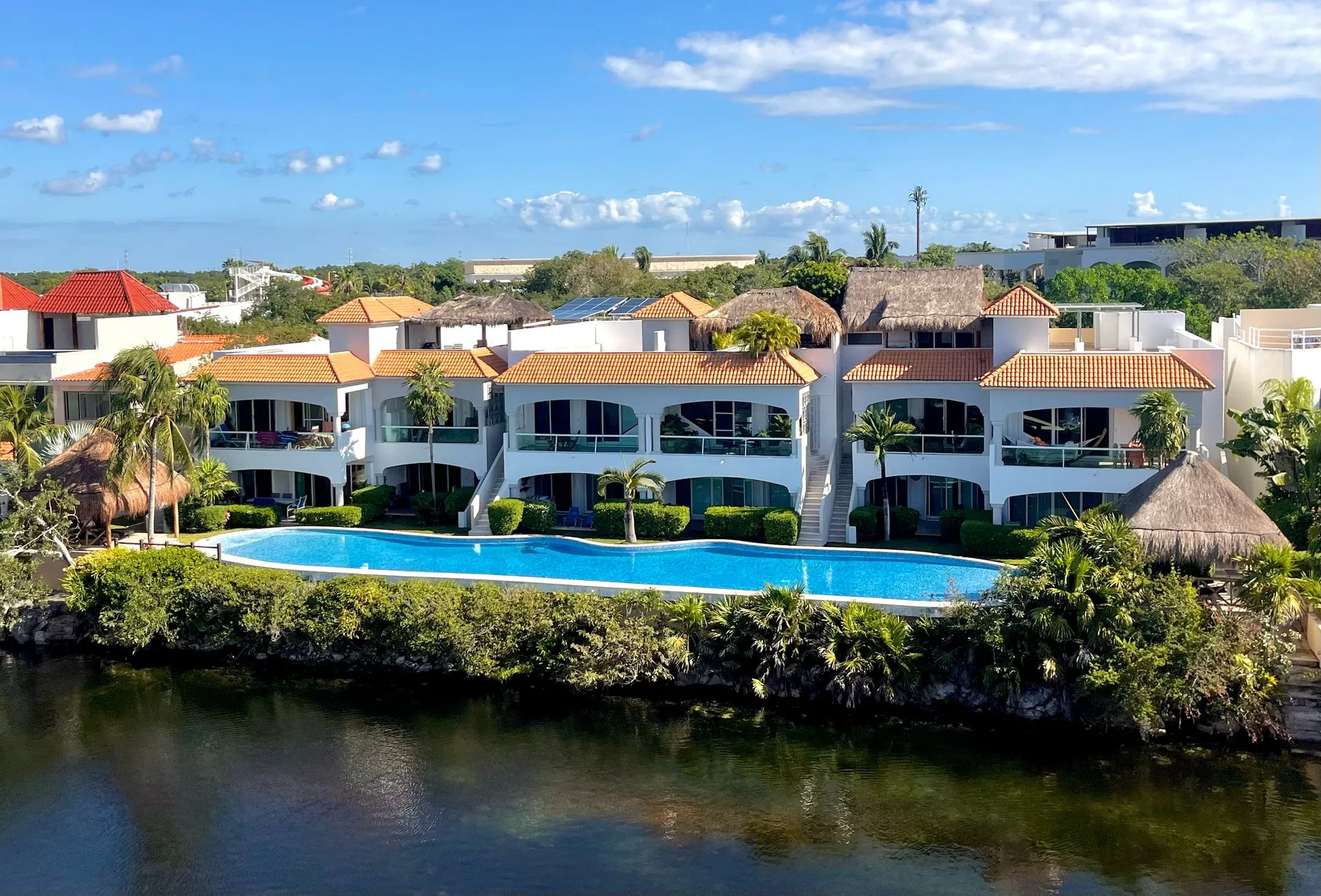 Bay Blue Complex - Peaceful 3 Bedrooms Lagoon Front photo 2