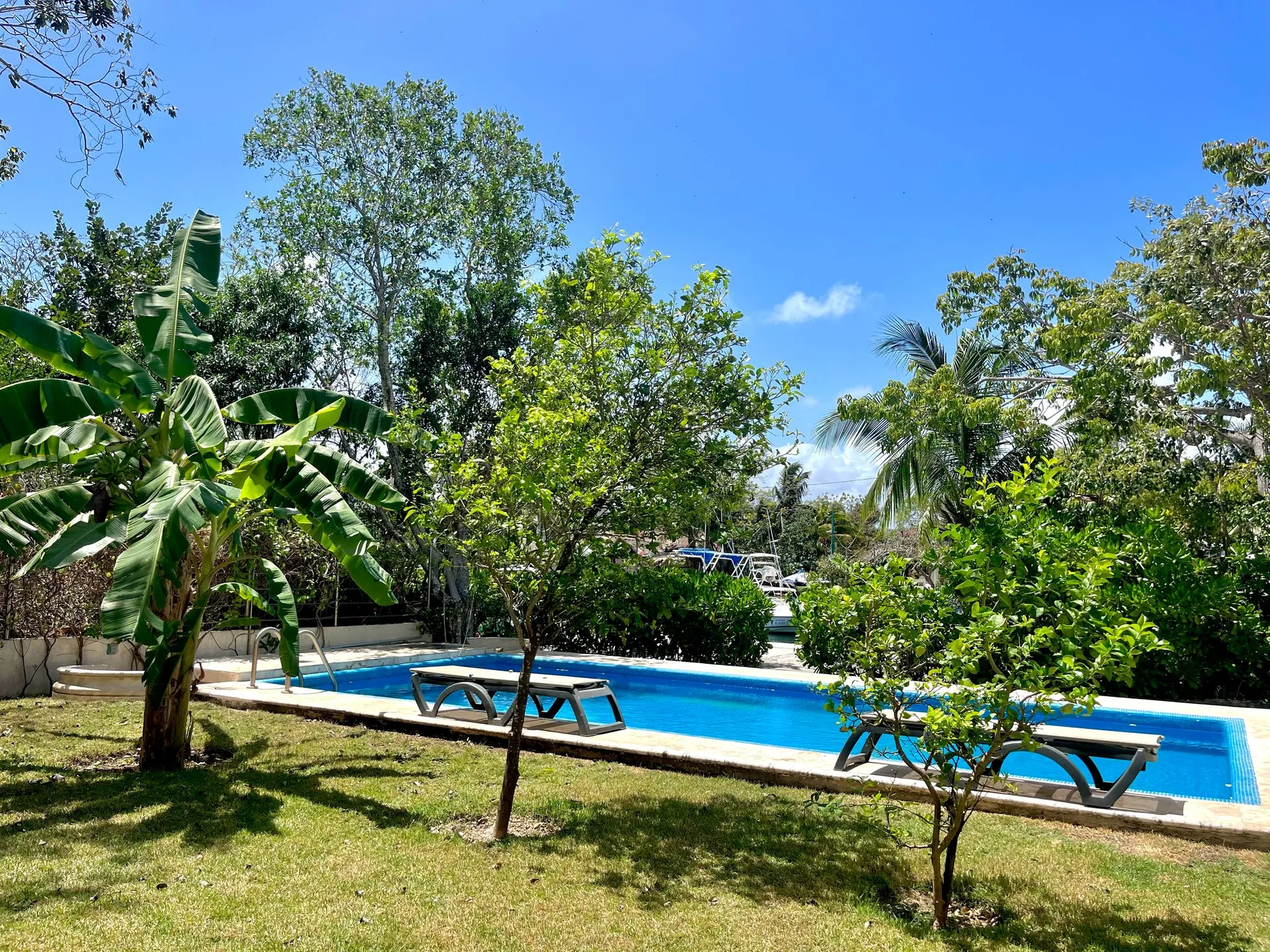 Wave complex - Penthouse with private rooftop overlooking the marina (copy) photo 4