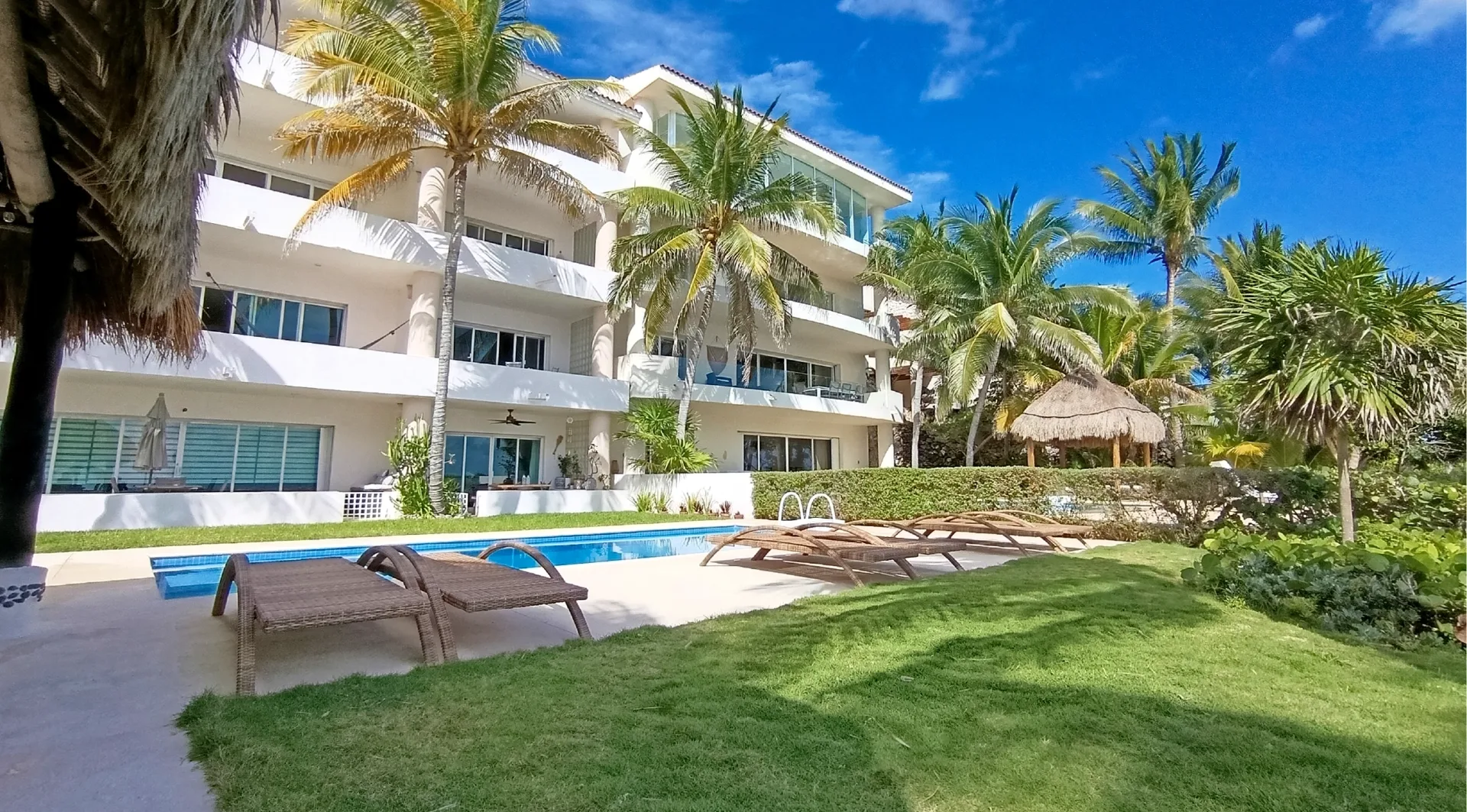 Oceanfront Condo with Panoramic Caribbean Views photo 3