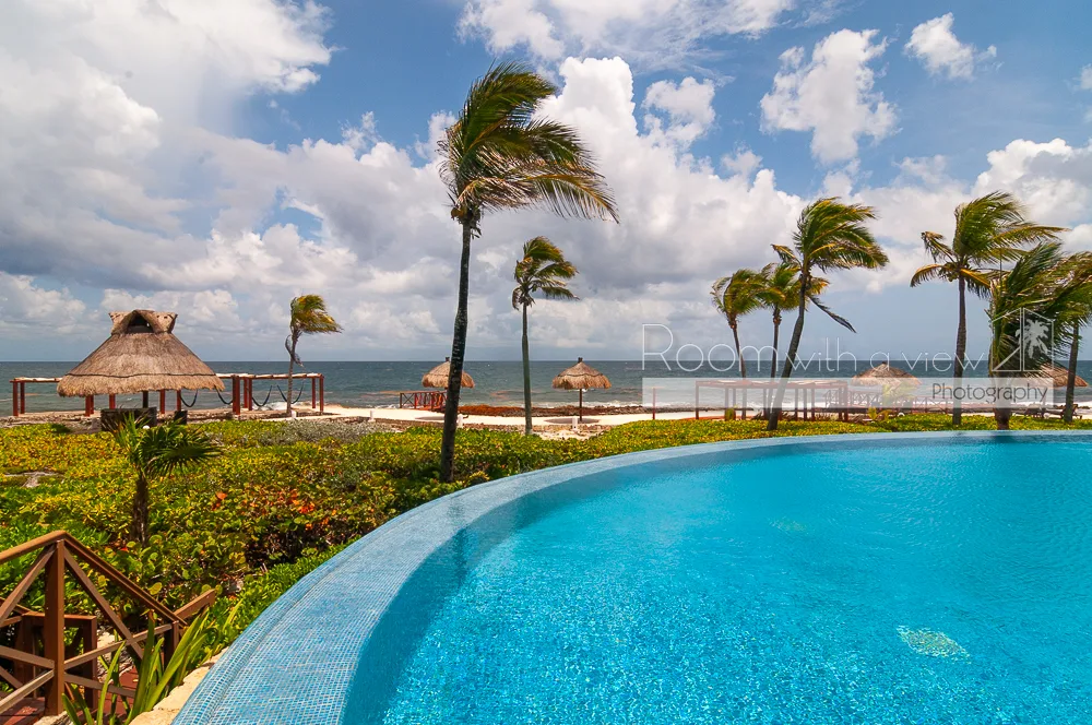 2 Bedroom Oceanfront Condo for Sale in Punta Roca, Puerto Aventuras, Riviera Maya photo 3