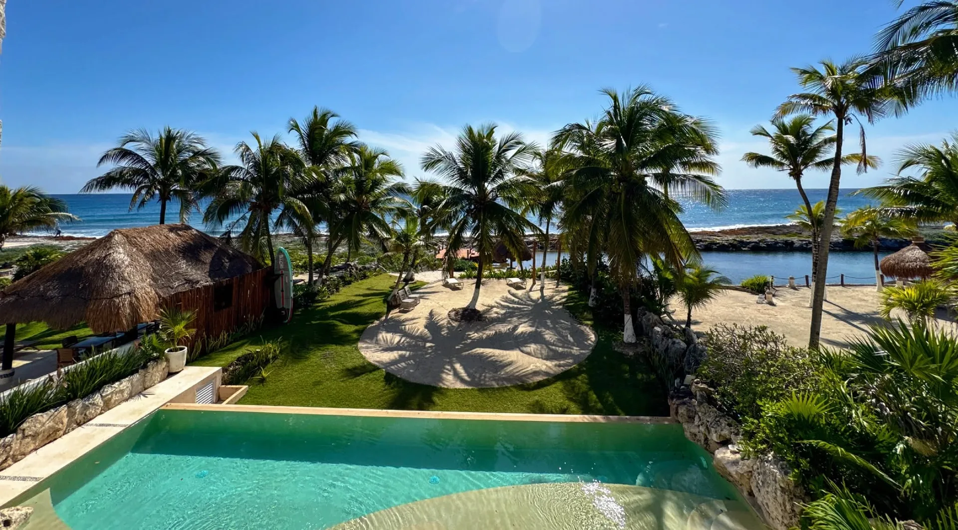 3BR Luxury Beachfront Villa | Designer Furnished photo 1
